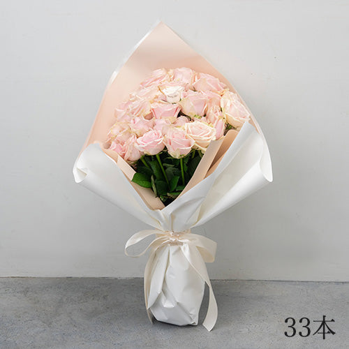 生花ピンクのバラの花束 プロポーズの定番 花びらメッセージ