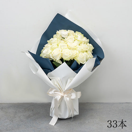 生花白バラの花束 プロポーズの定番 花びらメッセージ