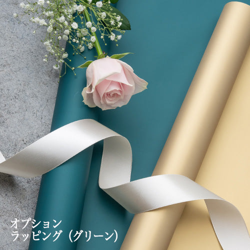 生花かすみ草とピンクのバラの花束 プロポーズの定番 花びらメッセージ