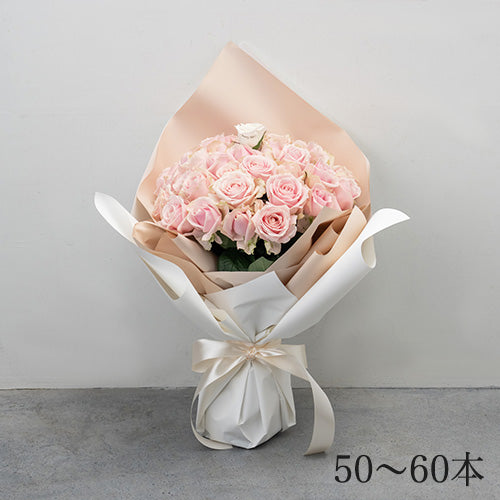 生花ピンクのバラの花束 プロポーズの定番 花びらメッセージ