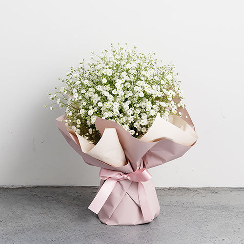 プロポーズ花タイム | プロポーズの花束としてカスミソウは?人気の理由とおすすめ通販案内 プロポーズ花タイム | プロポーズの花束としてカスミソウは?人気の理由とおすすめ通販案内