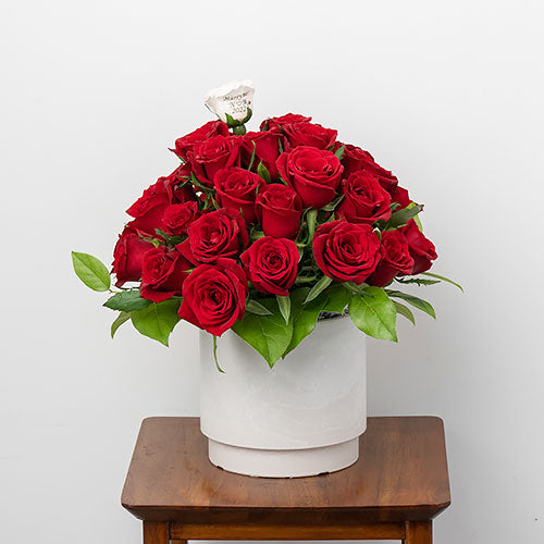 花びらメッセージ　赤バラのアレンジメント
